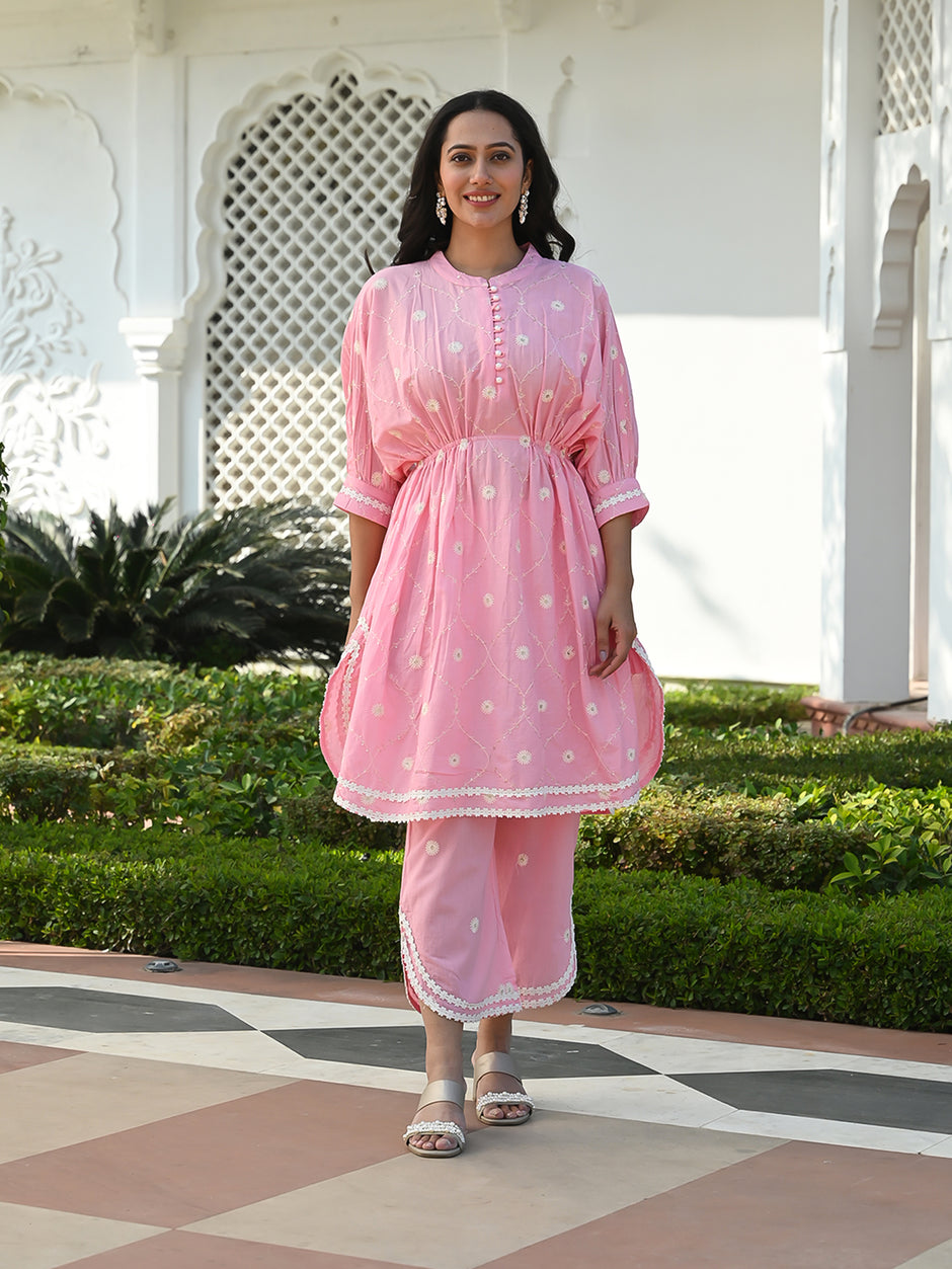 Buy Women Ethnic Wear, Sarees, Lenghas, Dresses | Mulmul  Mulmul.com